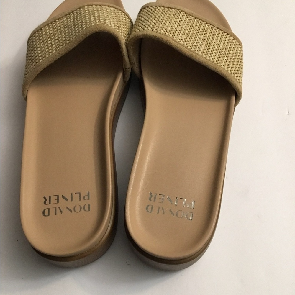 Donald Pliner sandals size 11 - Picture 8 of 8